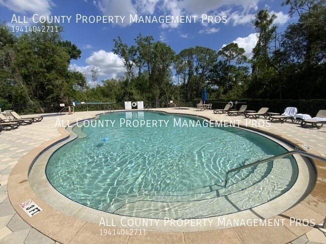 Photo - 5207 Manorwood Dr Unit 2D