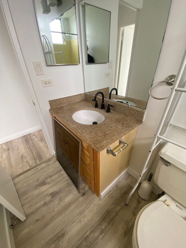 Photo - Convenient 1 Bedroom, 1 Bath, 1 Parking  Near Waikiki