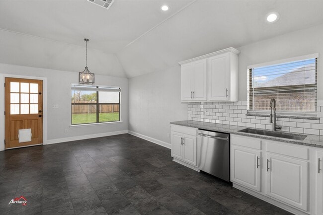 Photo - 2309 Tallgrass Cir