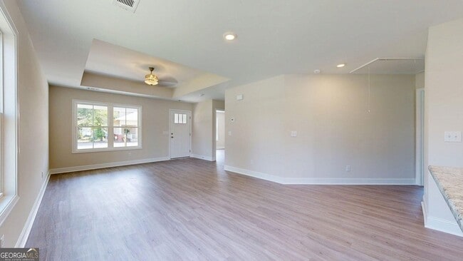 Photo - 2 Roundtree St