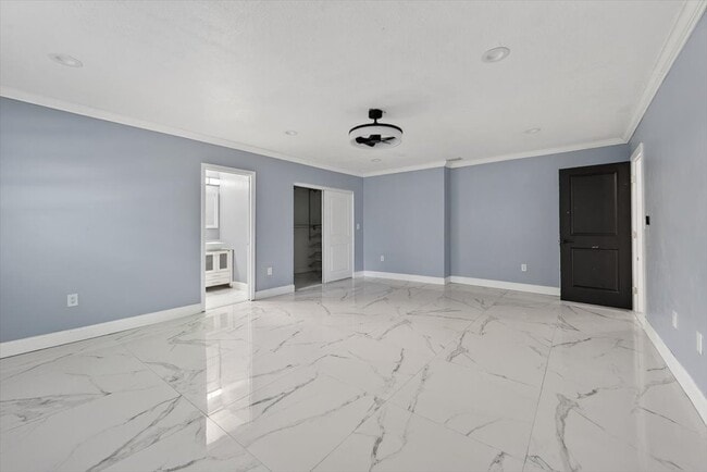 Photo - 15775 N Miami Ave