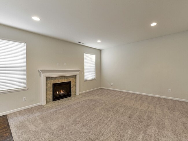 Photo - Stunning 4+ Bedroom 2.5 Bath Lea Hill, Auburn