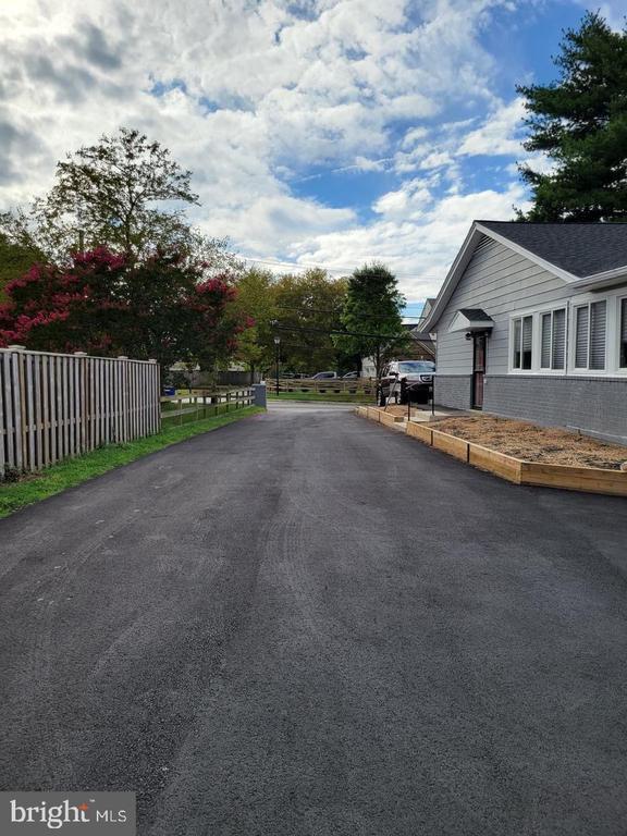 Photo - 9145 Old Scaggsville Rd