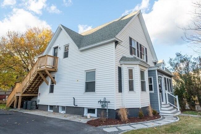 72 Florence St