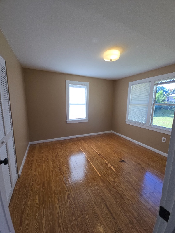 Photo - 906 Johns St