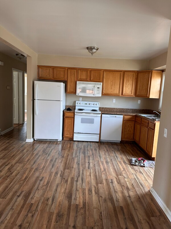 Photo - 8403 Robin Hill Dr