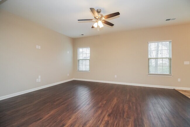 Photo - 4249 Sandstone Dr