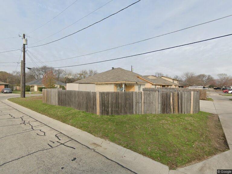 Photo - 3300 Gardenview Cir