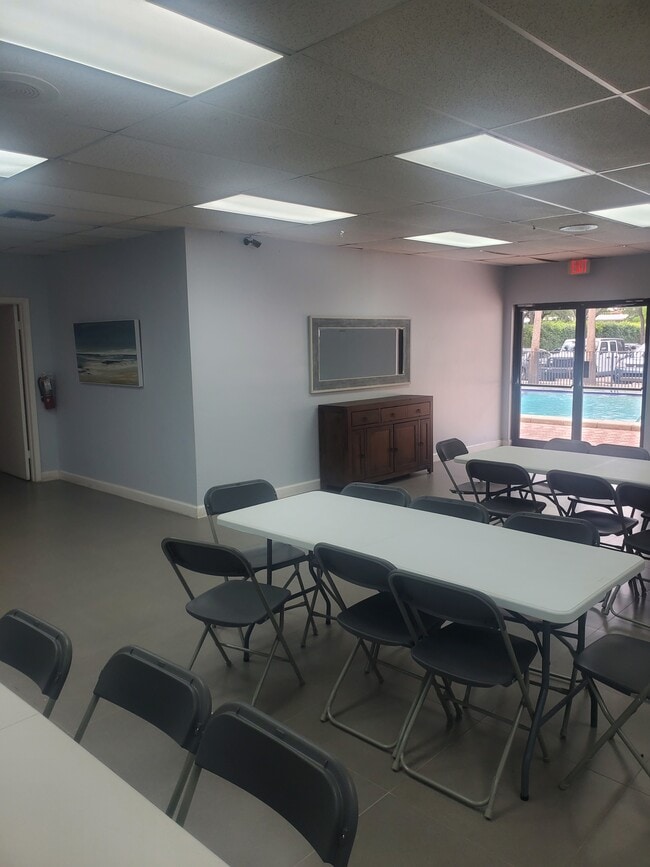 Clubhouse - 6700 Cypress Rd Unit 306