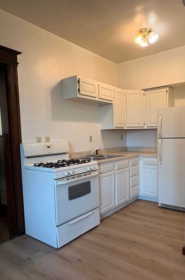 Photo - 3933 W Lafayette Blvd Unidad 1