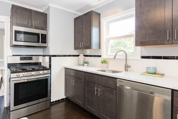 Photo - 36 Warwick St