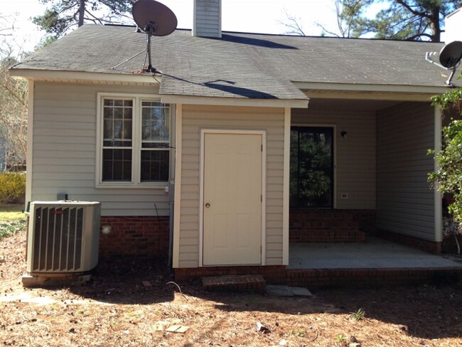 Photo - 156 Thames Valley Ct