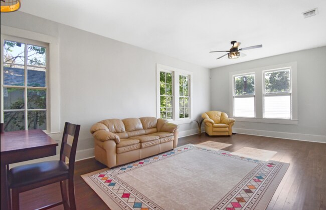 Photo - 823 N Palmetto Ave