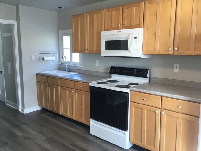 Photo - 6 S Ridge Rd Unit D