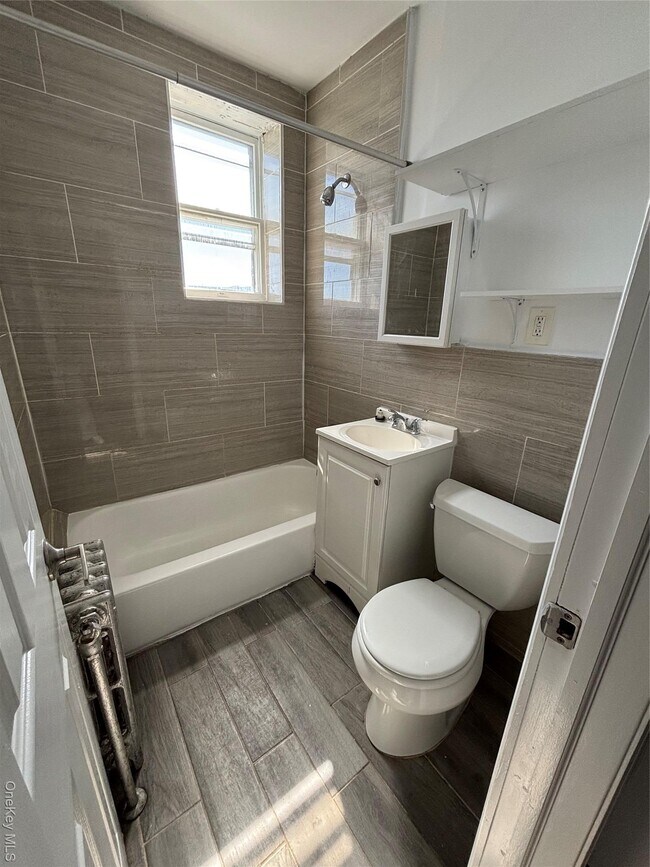 Photo - 51 Georgia Ave Unidad 8