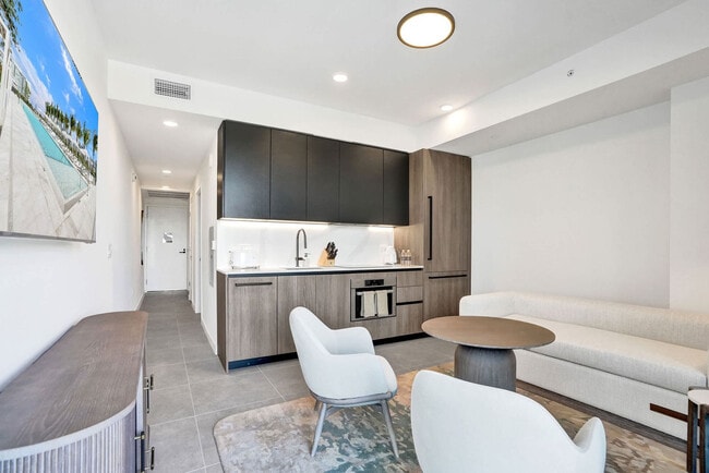 580 72nd St Unit SI ID1263798P