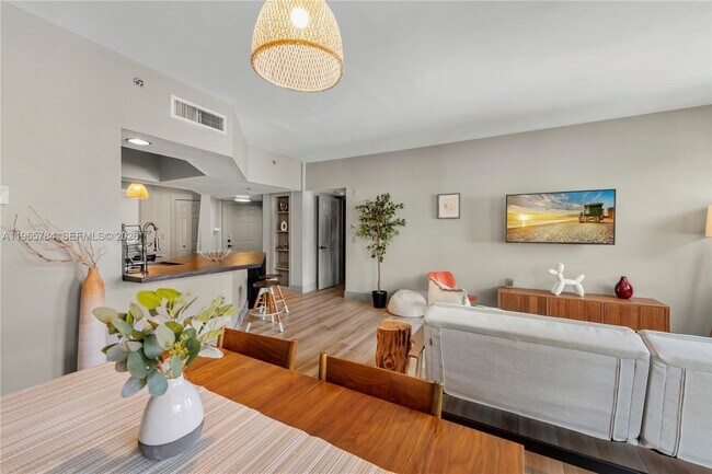 Photo - 3145 NE 184th St Unit 5305