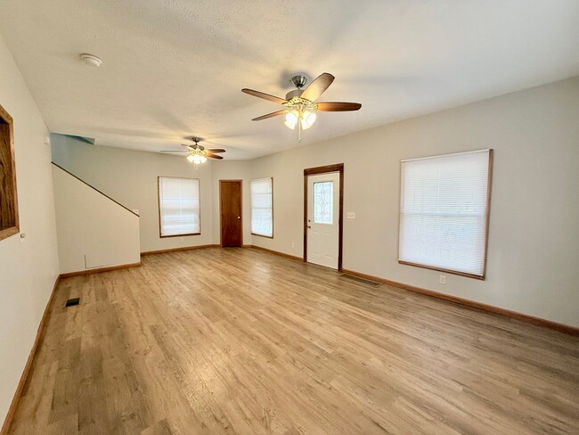 Photo - Stunning 3-Bedroom Home with Everything You’ve Been Looking For!