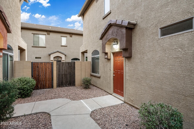 Photo - 2250 E Deer Valley Dr