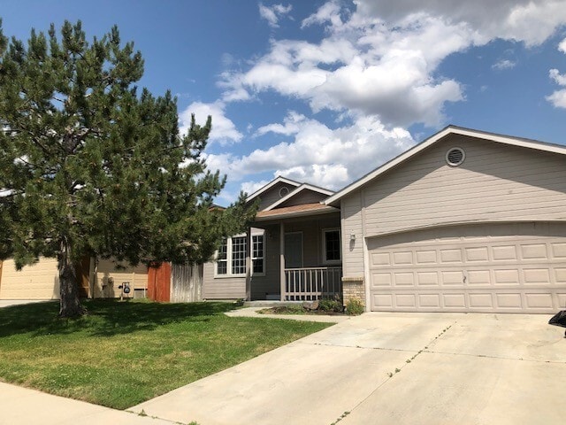Coming Soon ~ 3bed/2bath in Southeast Boise! - Coming Soon ~ 3bed/2bath in Southeast Boise! Casa