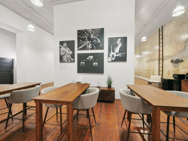 Resident Lounge