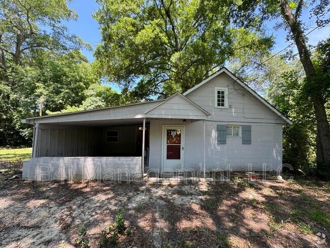 Building Photo - 2609 Avalon Rd Rental