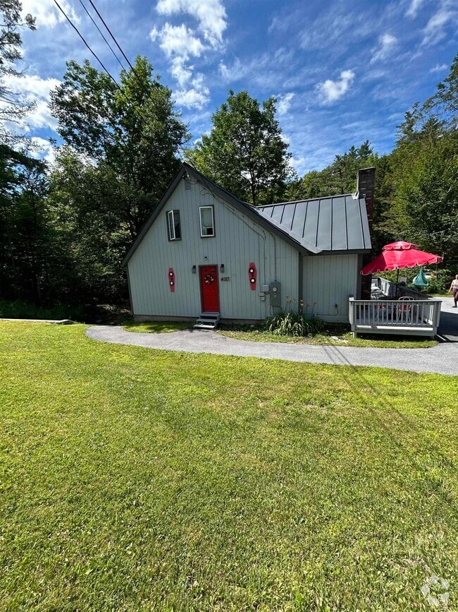 Building Photo - 4027 Vermont Rte 100 Rental