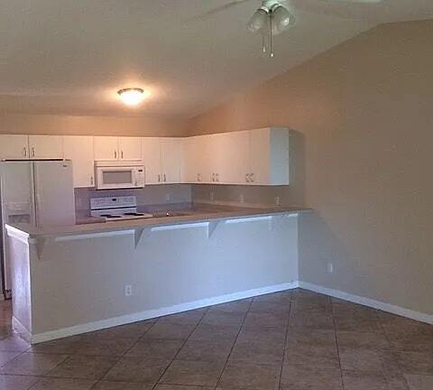 Photo - 104 Trafalgar Pkwy