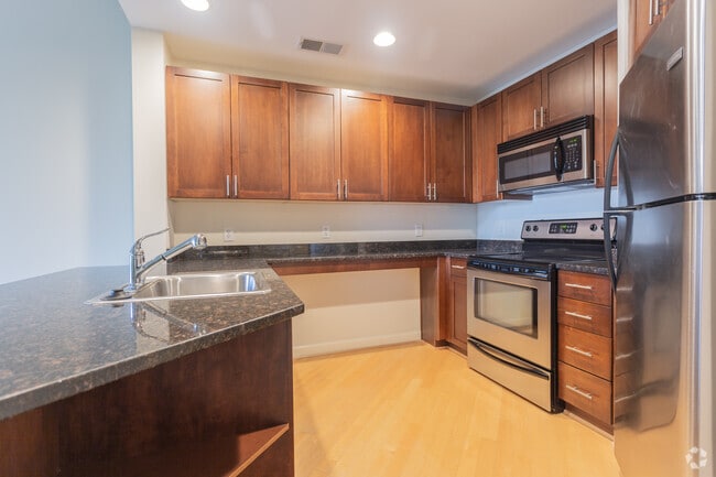 2BR,2BR,-1061SF