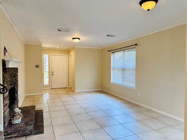 Photo - 14634 Taymouth Dr