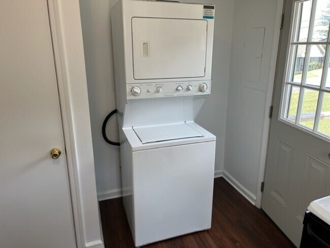 Photo - 254 35th Ave N