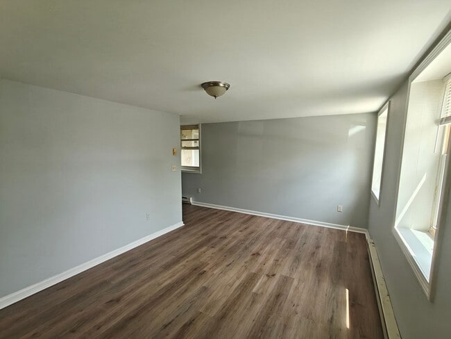 Photo - EDGEWOODRD14 Unit 1