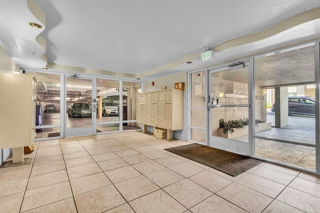 Photo - Luxe 1 BR Adam's Point Condo Available Now