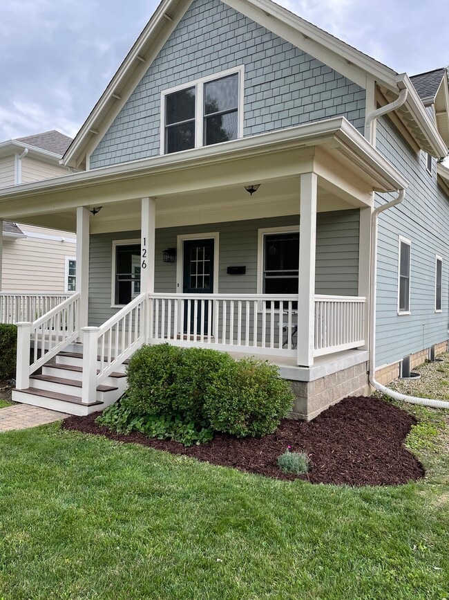 Photo - 126 1st Ave NW