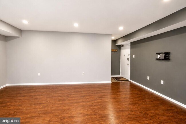204 Park Terrace Ct SE Unit 24