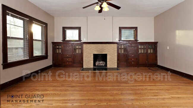Photo - 3612 E 2nd St N