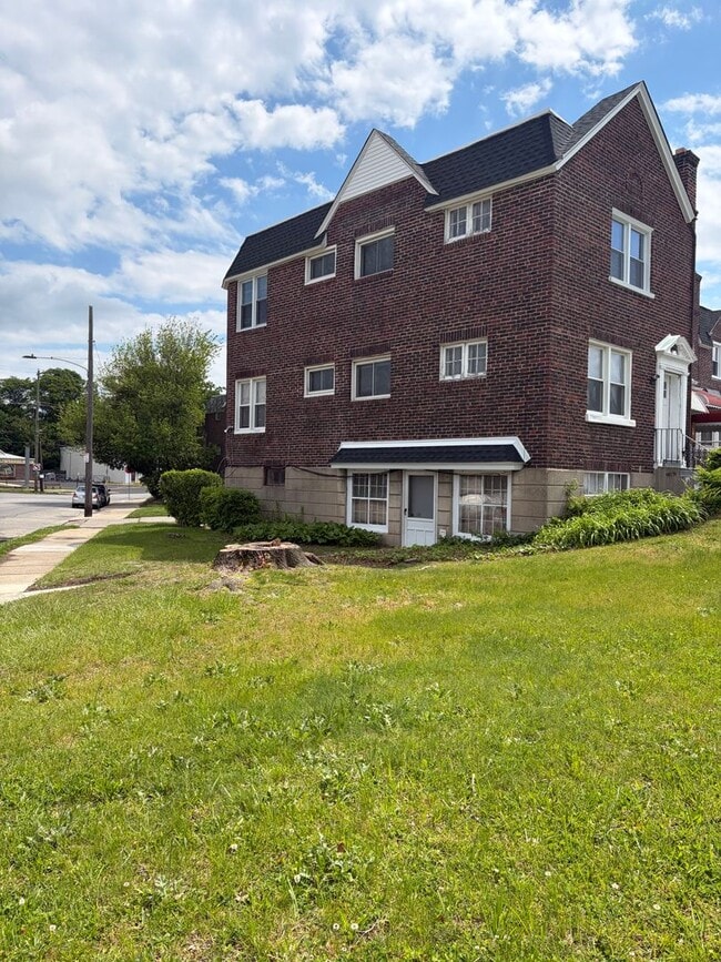 Photo - 7925 Cedarbrook Ave Unit 1 - First Floor
