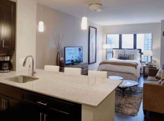 Photo - 66 W Kinzie St