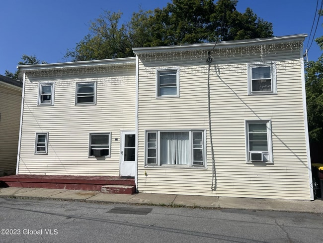 Building Photo - 19-21-21 Penrose Ave Rental