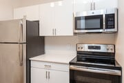 1BR, 1BA - 754SF