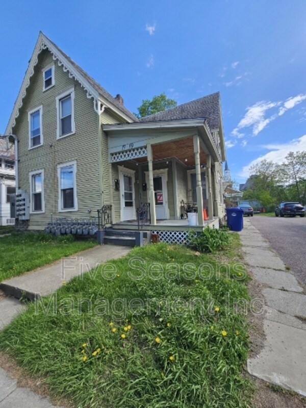 19 Grant St