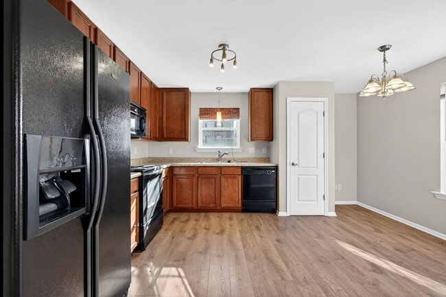 Photo - COMING SOON!!! Ground Floor Condo in Lake St Louis!