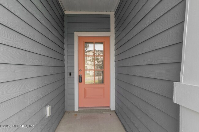 Photo - 534 Pine Bluff Dr