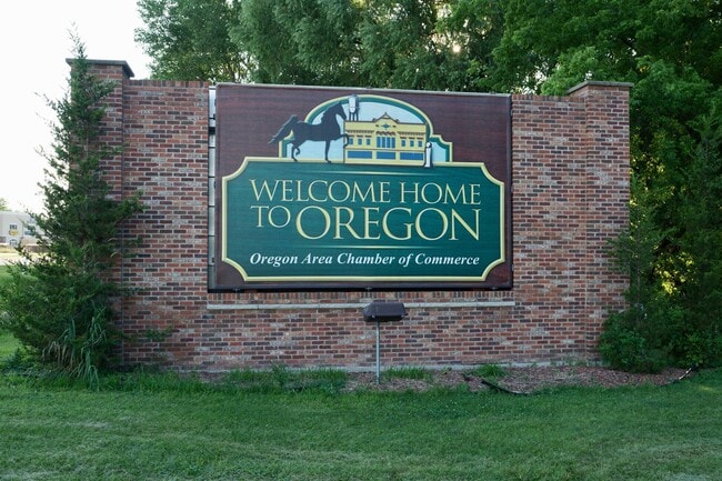 Photo - Walnut Street Apartments