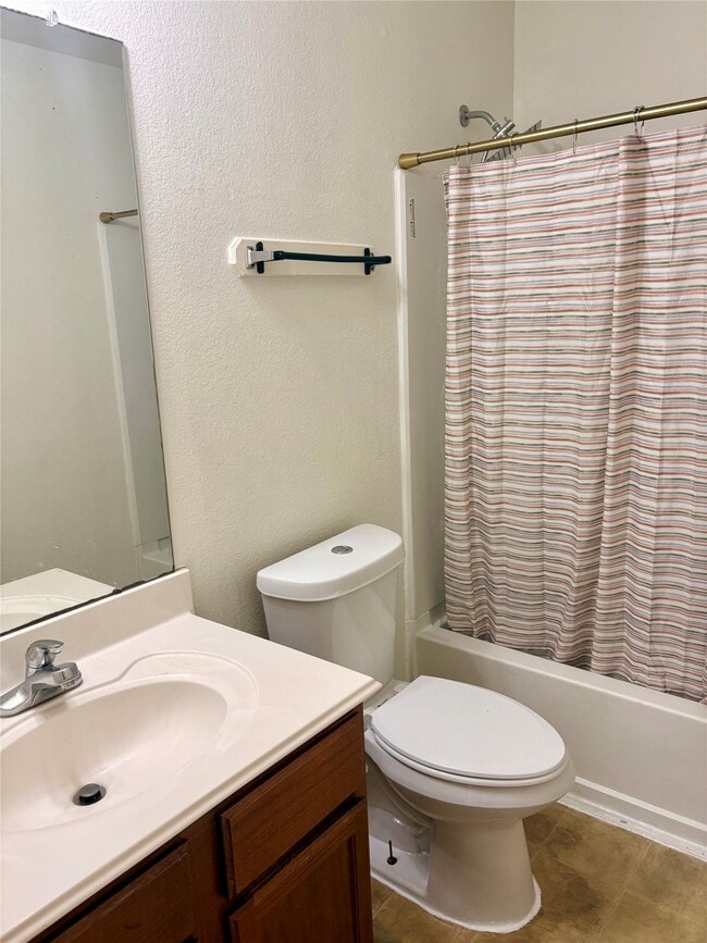 Photo - 7806 Maverick Trace Ln
