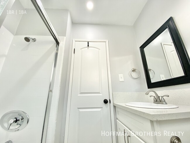 Photo - 1256 Tamarind Ave Unit 3A