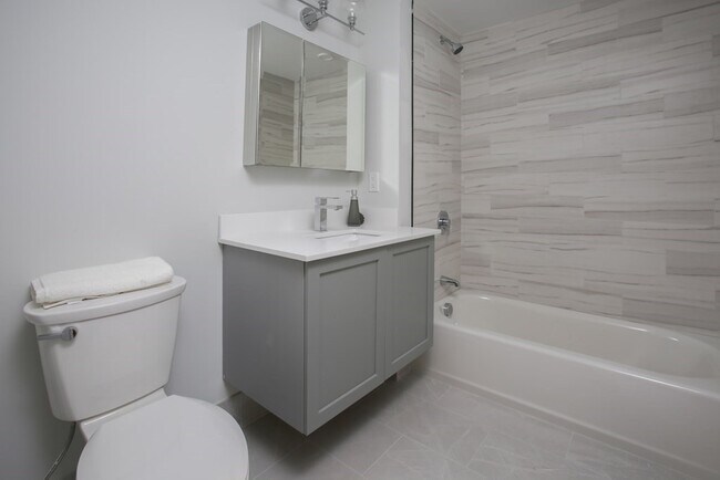 Photo - 50 Hichborn St Unidad 507