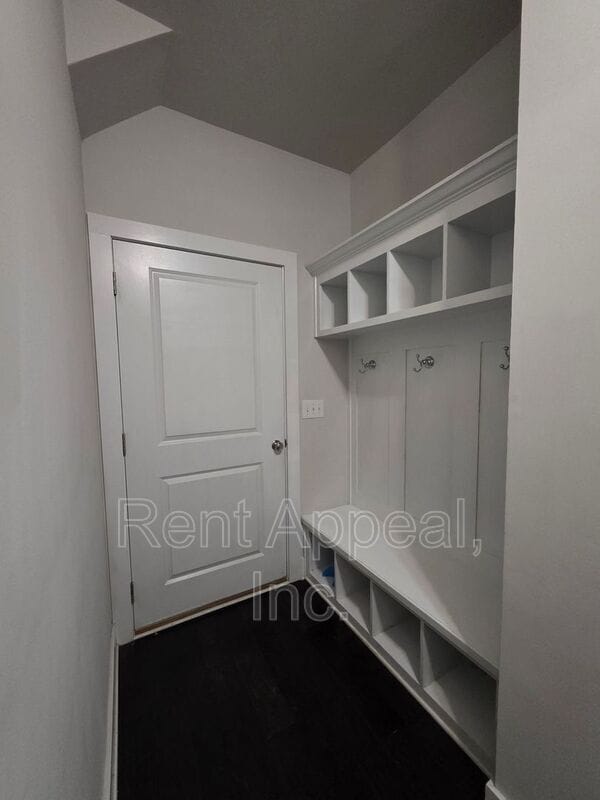 Photo - 3779 Oxford Cir
