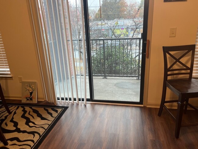 Photo - 898 Oak St SW Unit 3112