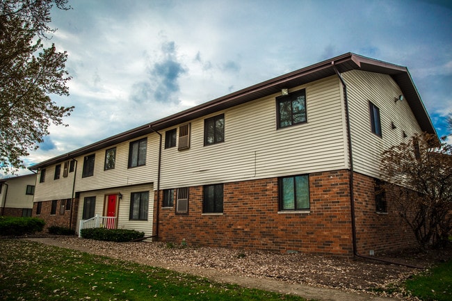 Circle Shore Apartments